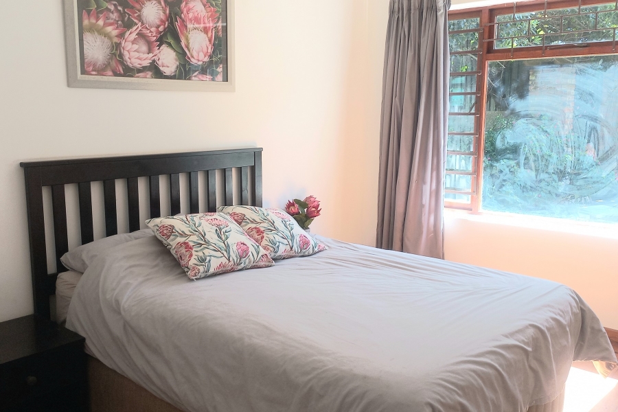 5 Bedroom Property for Sale in Kingfisher Creek Western Cape